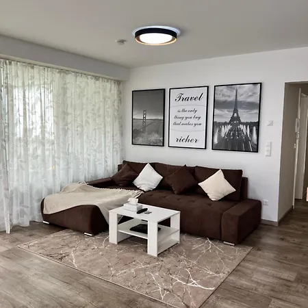 Seeapartment Bella Apartmán Tschoran